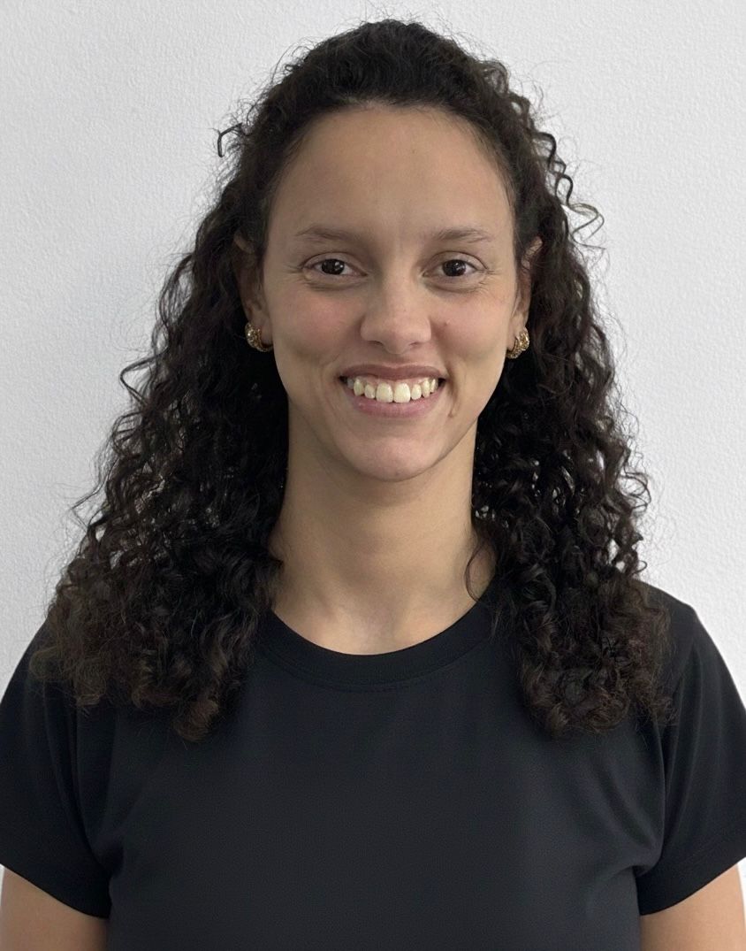 Maria Luíza De Barros Alves M.